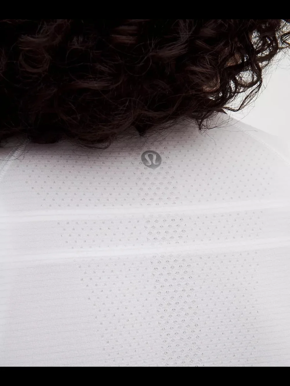 NWT LULULEMON Swiftly Tech Short-Sleeve Shirt- WHITE / OCEAN WAVE / NAVY